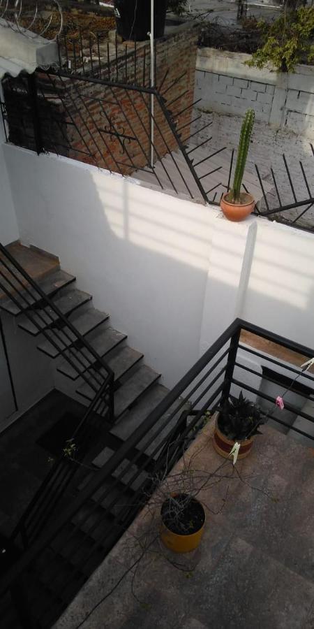 Отель Mi Casa 18 Санта-Марта Экстерьер фото